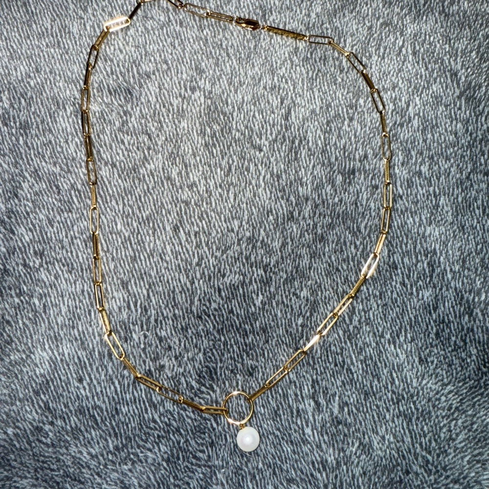 Kendra Scott Gold Necklace with Pearl Charm